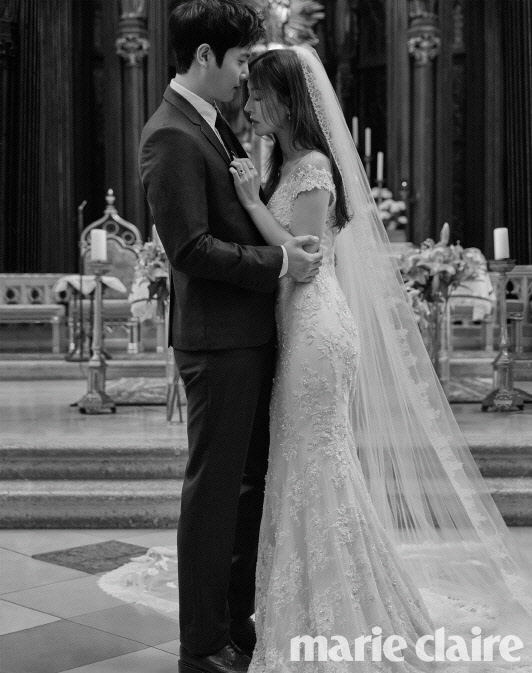 이상우와 김소연는 지난 5월 오스트리아 빈으로 떠나 웨딩 화보를 촬영했다. <마리끌레르 제공>